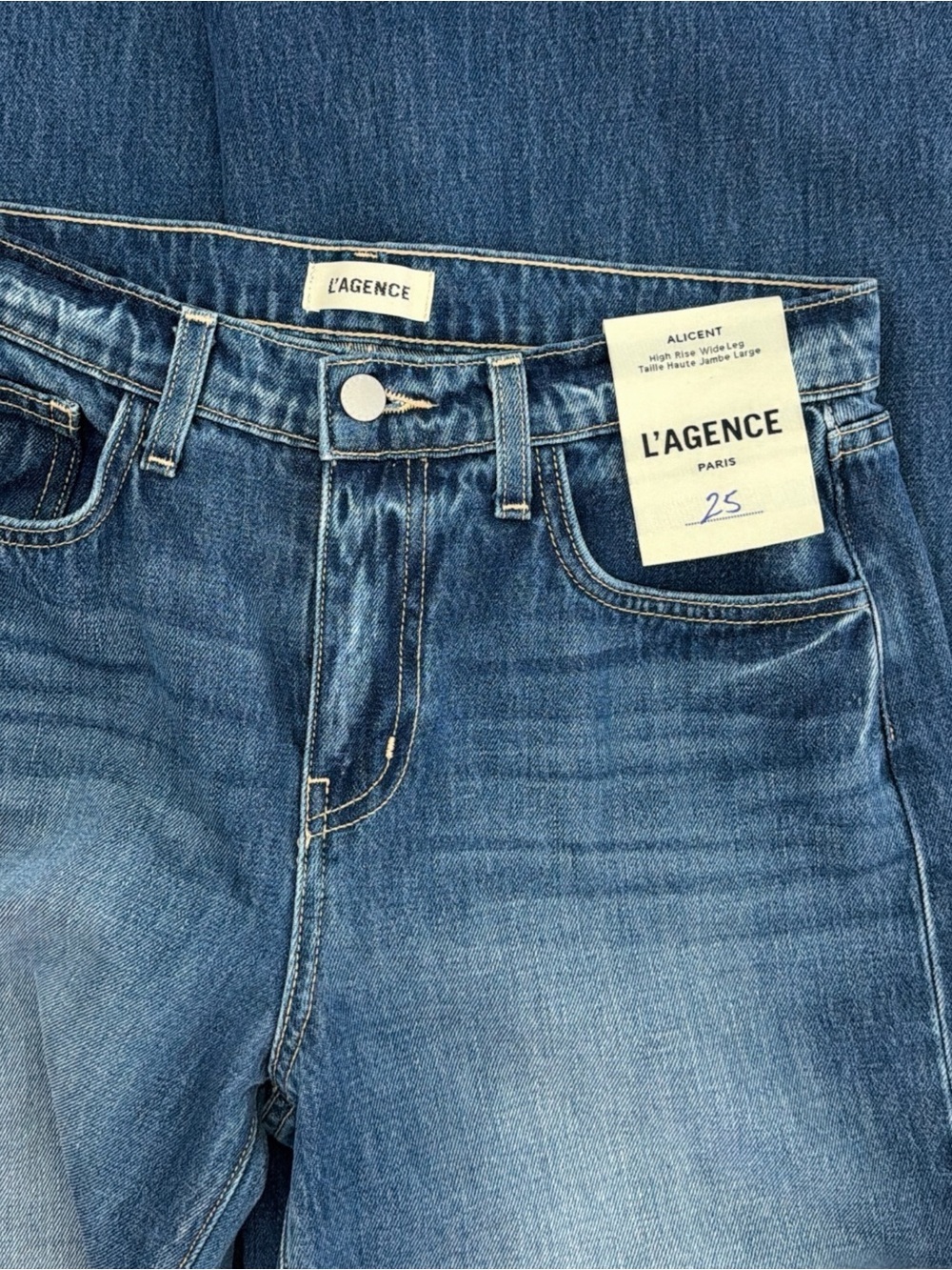 L'AGENCE Women’s Alicent High Rise Sneaker Flare Jeans Brentwood Denim Size 25 - Picture 6 of 8